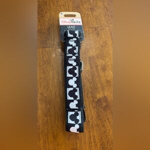 Disney Parks Tails Mickey Mouse  Dog Lead Leash 4 Ft NWT For Dog 20-90 Lbs